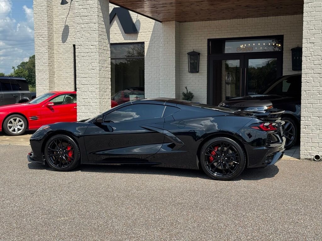 2025 Chevrolet Corvette Stingray 2LT - Photo 7 - Martin, TN 38237
