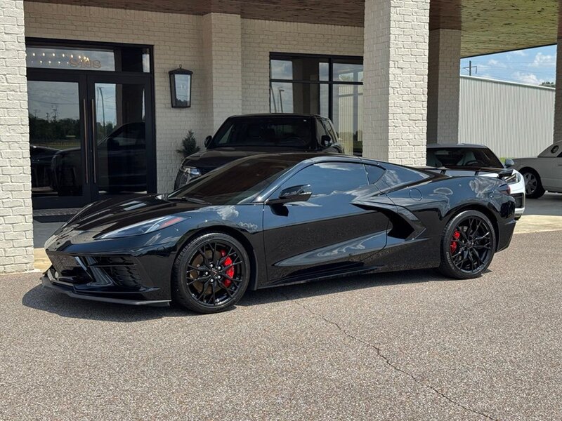2025 Chevrolet Corvette Stingray 2LT - Photo 4 - Martin, TN 38237
