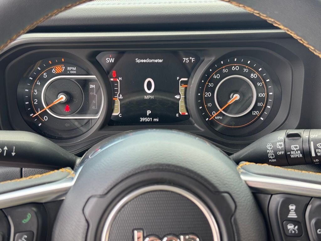 2024 Jeep Wrangler Sahara - Photo 22 - Martin, TN 38237