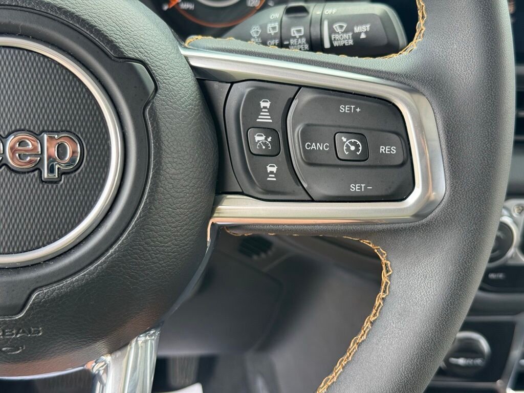 2024 Jeep Wrangler Sahara - Photo 24 - Martin, TN 38237