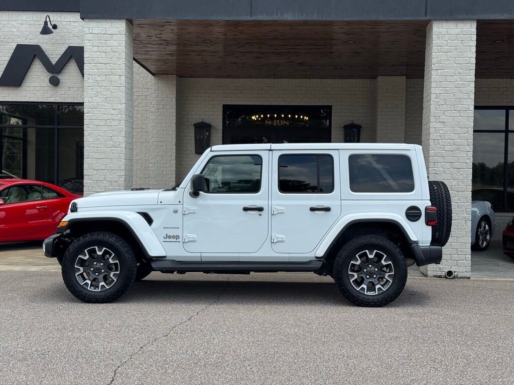 2024 Jeep Wrangler Sahara - Photo 6 - Martin, TN 38237