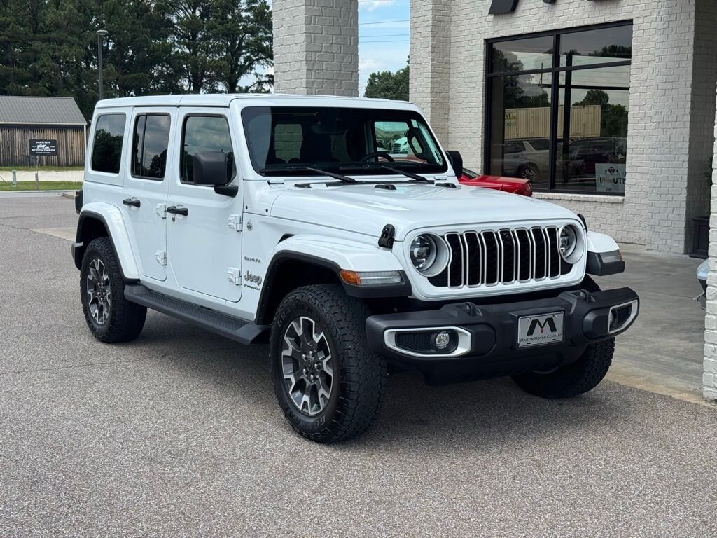 2024 Jeep Wrangler Sahara - Photo 17 - Martin, TN 38237