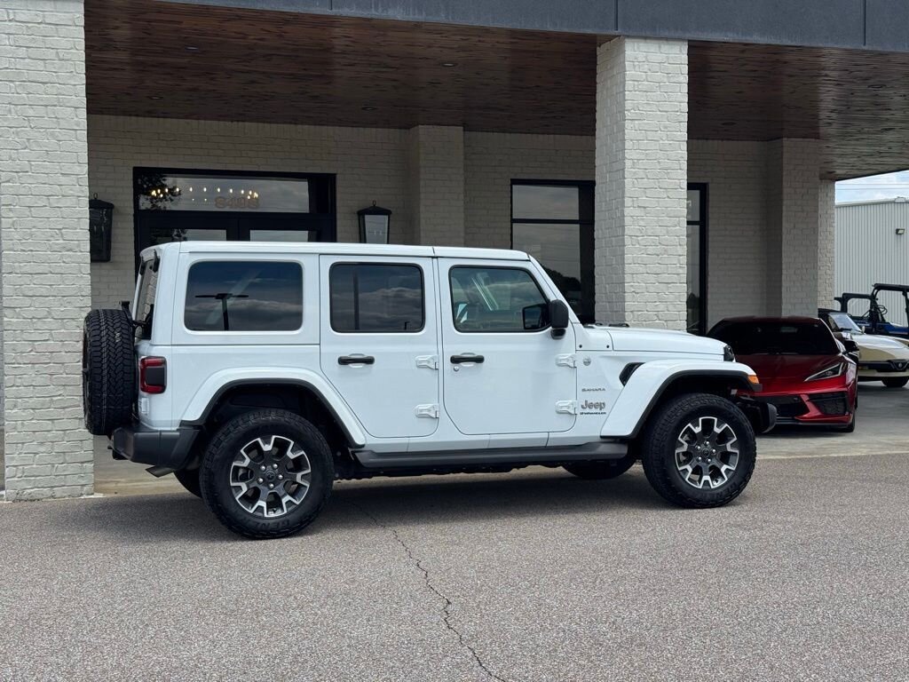 2024 Jeep Wrangler Sahara - Photo 13 - Martin, TN 38237