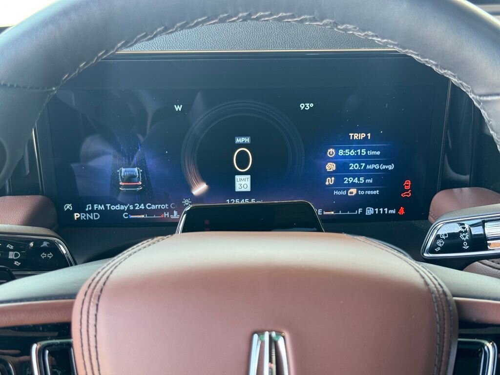 2025 Lincoln Aviator Reserve AWD   - Photo 23 - Martin, TN 38237