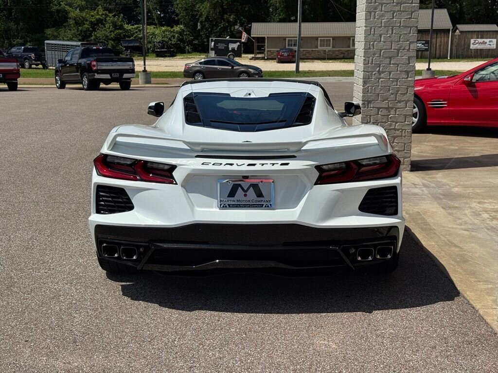 2021 Chevrolet Corvette Stingray 2LT - Photo 18 - Martin, TN 38237