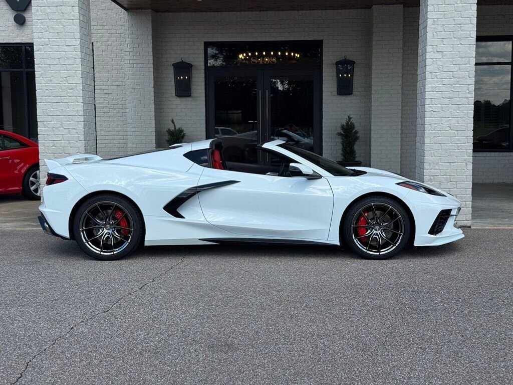 2021 Chevrolet Corvette Stingray 2LT - Photo 22 - Martin, TN 38237