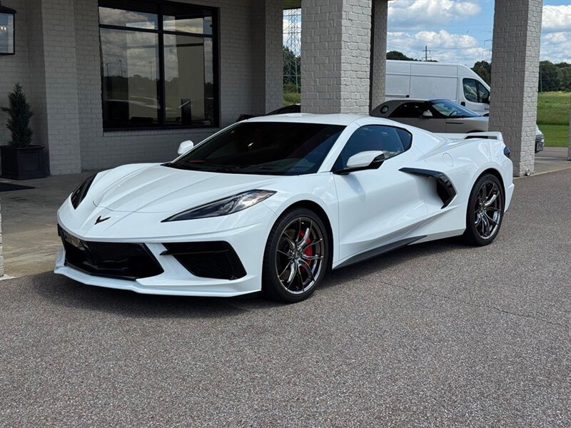 2021 Chevrolet Corvette Stingray 2LT - Photo 3 - Martin, TN 38237