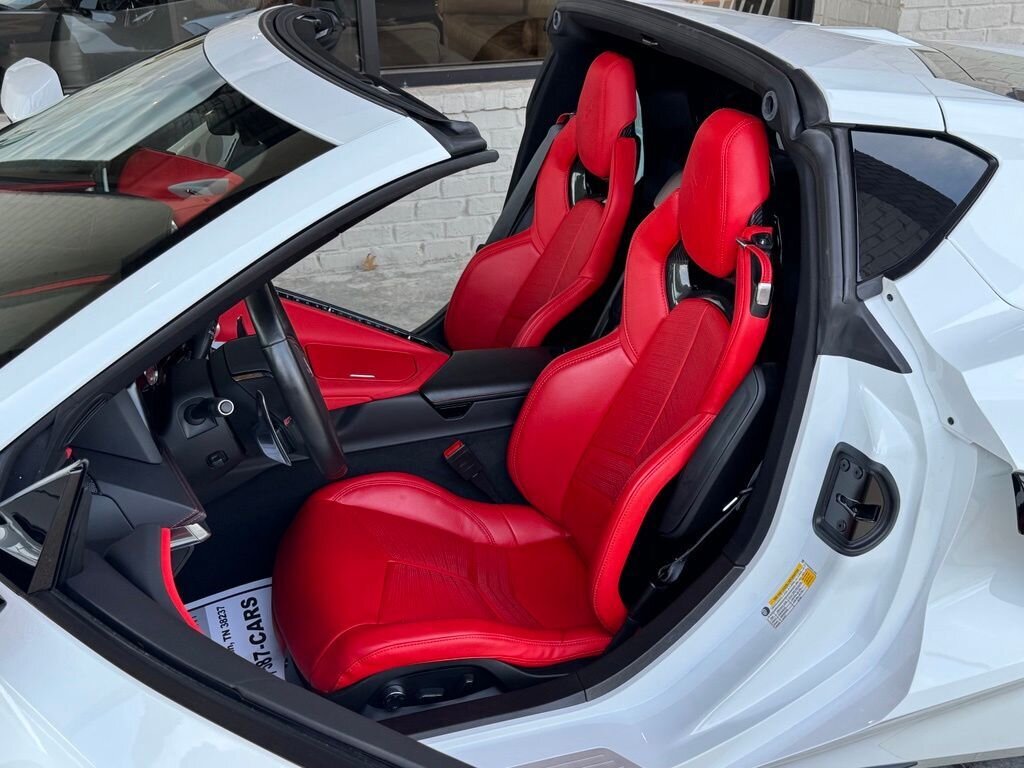 2021 Chevrolet Corvette Stingray 2LT - Photo 38 - Martin, TN 38237