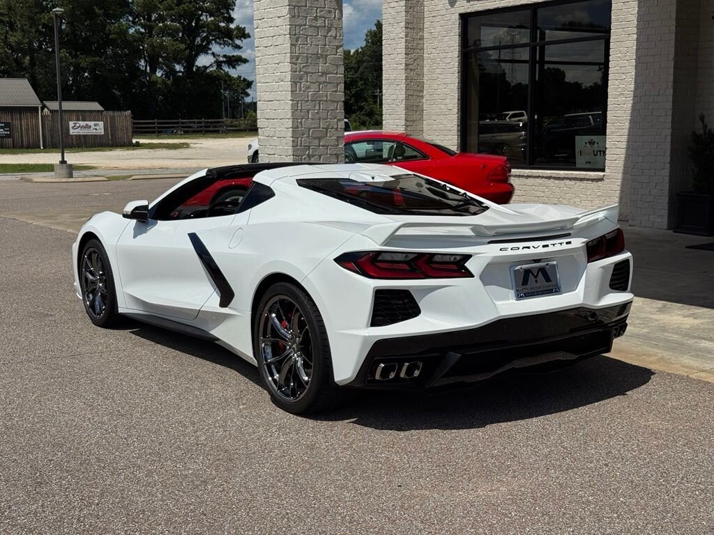 2021 Chevrolet Corvette Stingray 2LT - Photo 17 - Martin, TN 38237