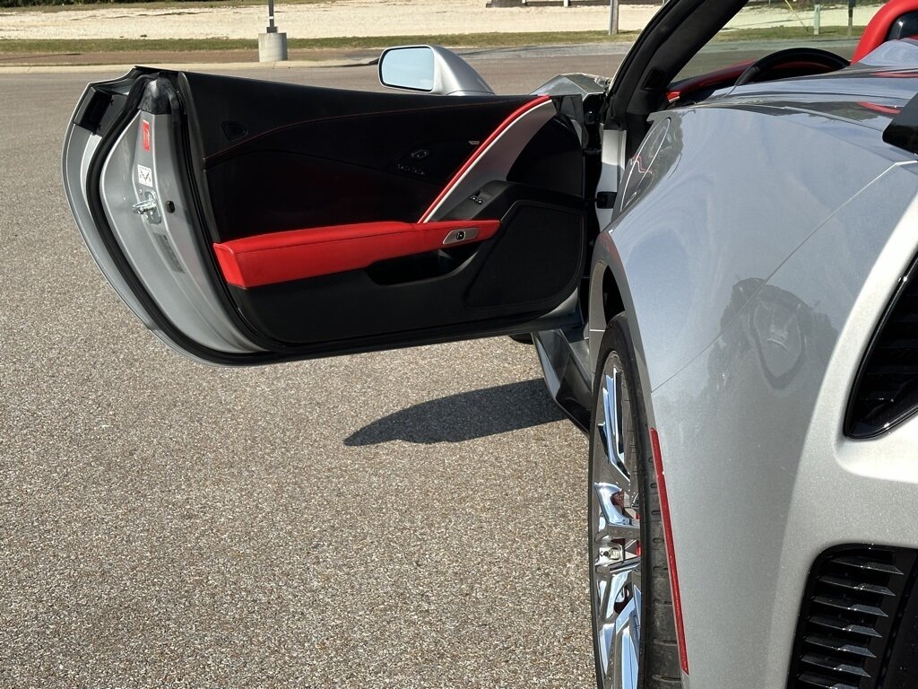 2015 Chevrolet Corvette Z06 3LZ   - Photo 16 - Martin, TN 38237