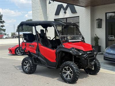 2018 HONDA PIONEER 1000-5 DELUXE Sedan