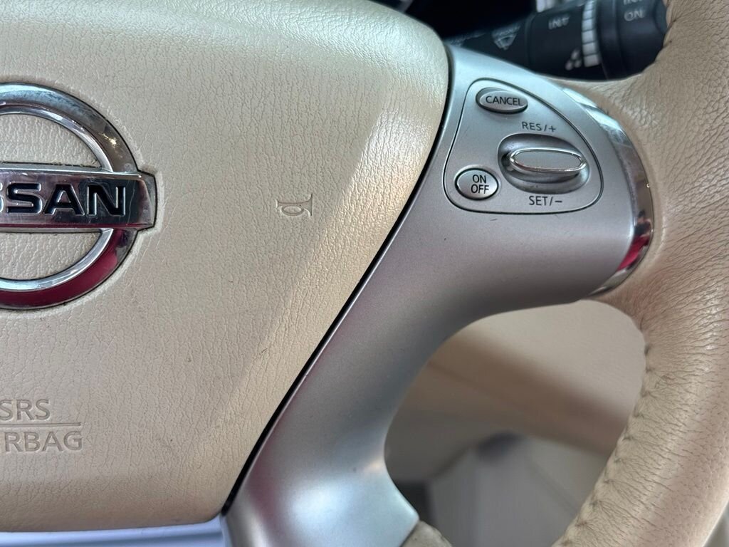2015 Nissan Murano Platinum - Photo 23 - Martin, TN 38237
