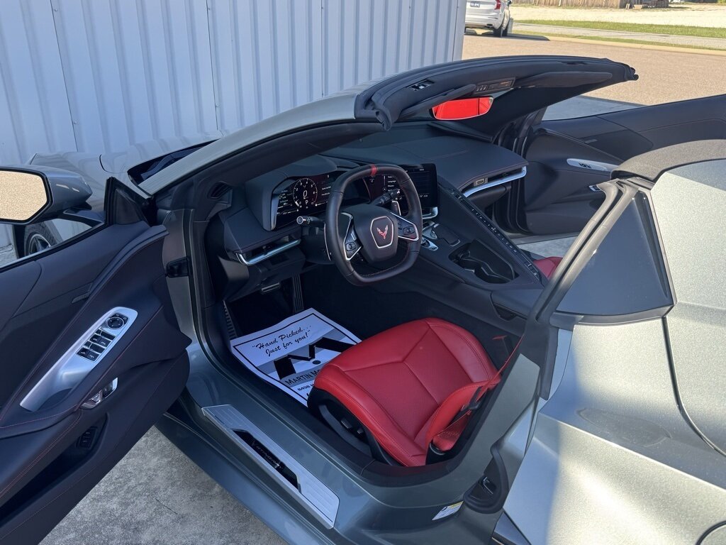 2023 Chevrolet Corvette Stingray 1LT   - Photo 18 - Martin, TN 38237