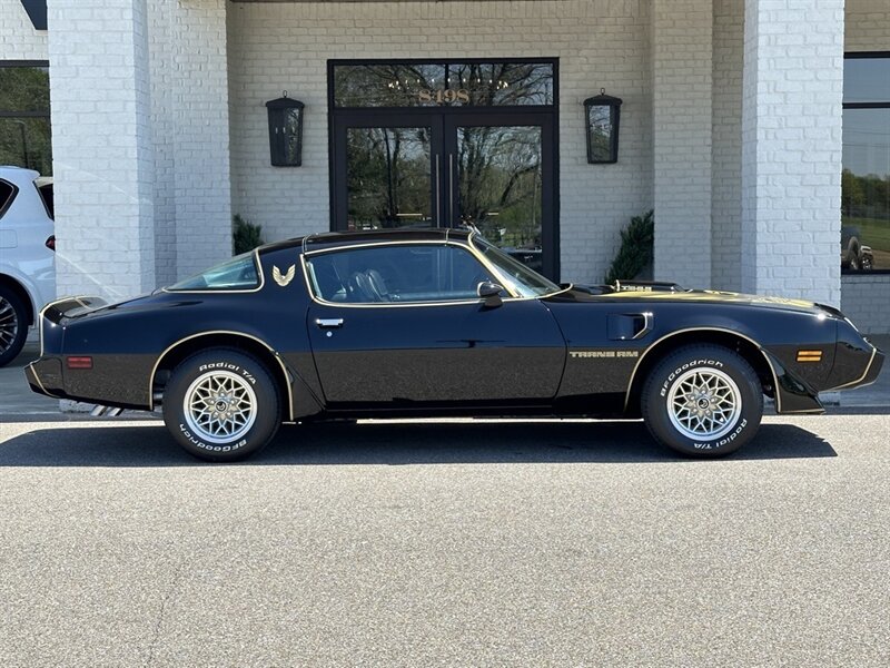 1979 Pontiac Trans Am Trans Am   - Photo 4 - Martin, TN 38237