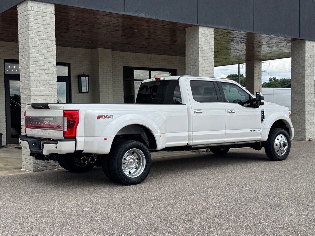 2017 Ford F-450 Super Duty Platinum DRW - Photo 14 - Martin, TN 38237