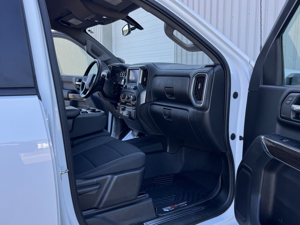 2022 Chevrolet Silverado 2500HD LT   - Photo 42 - Martin, TN 38237