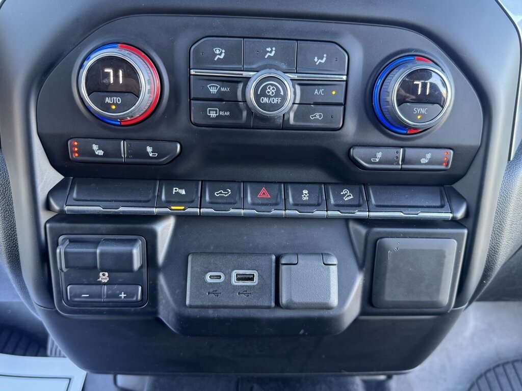 2022 Chevrolet Silverado 2500HD LT   - Photo 29 - Martin, TN 38237