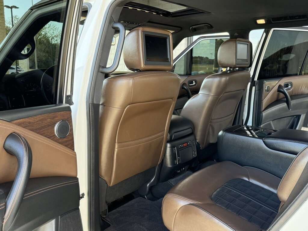 2019 Nissan Armada Platinum   - Photo 37 - Martin, TN 38237