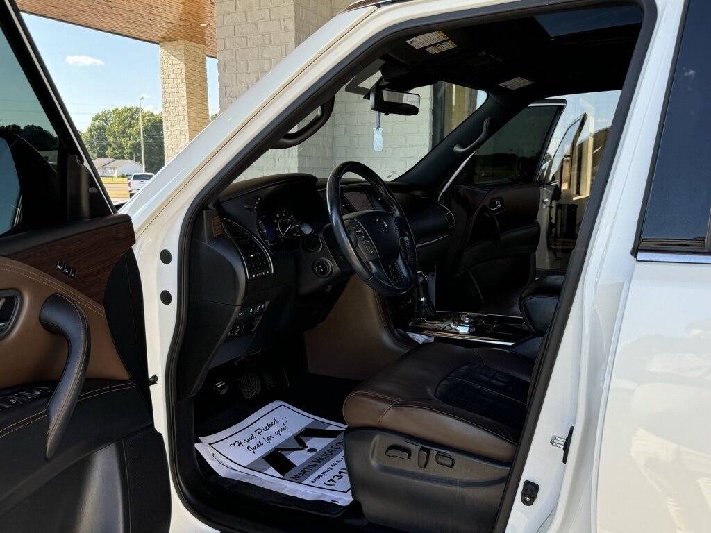 2019 Nissan Armada Platinum   - Photo 22 - Martin, TN 38237