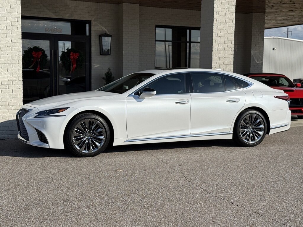 2020 Lexus LS 500 Base - Photo 11 - Martin, TN 38237