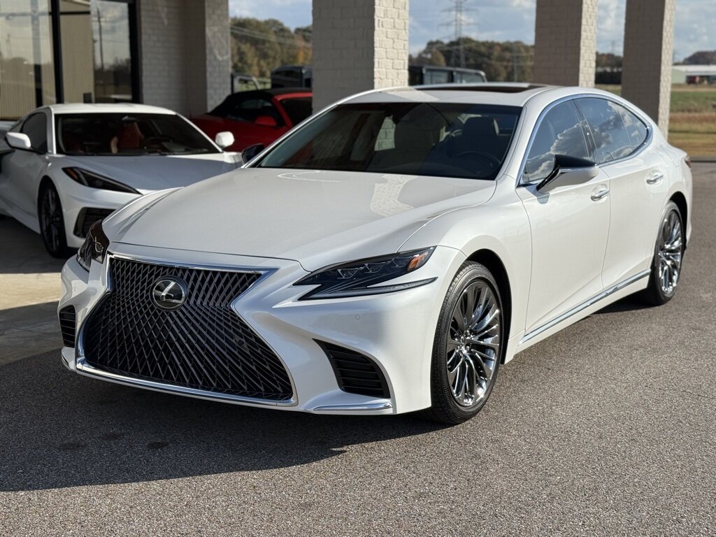 2020 Lexus LS 500 Base - Photo 13 - Martin, TN 38237