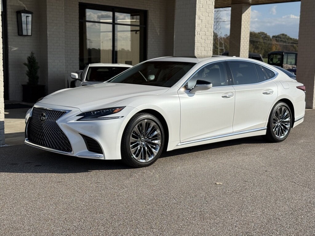 2020 Lexus LS 500 Base - Photo 12 - Martin, TN 38237
