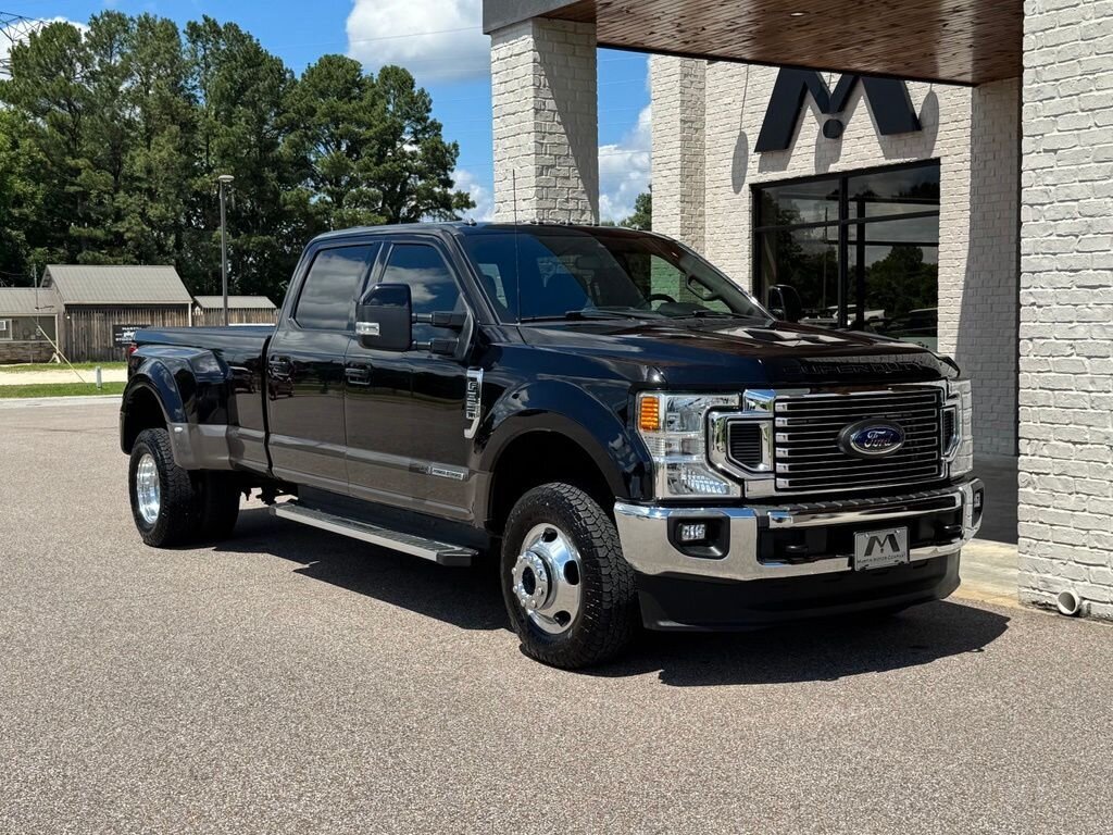 2022 Ford F-350 Lariat DRW   - Photo 21 - Martin, TN 38237