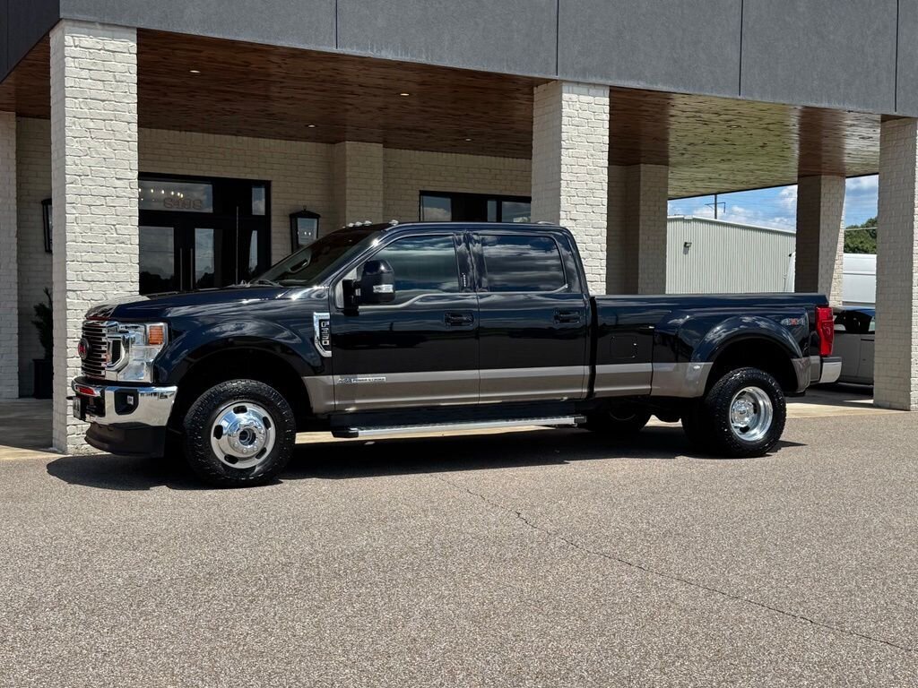 2022 Ford F-350 Lariat DRW   - Photo 5 - Martin, TN 38237
