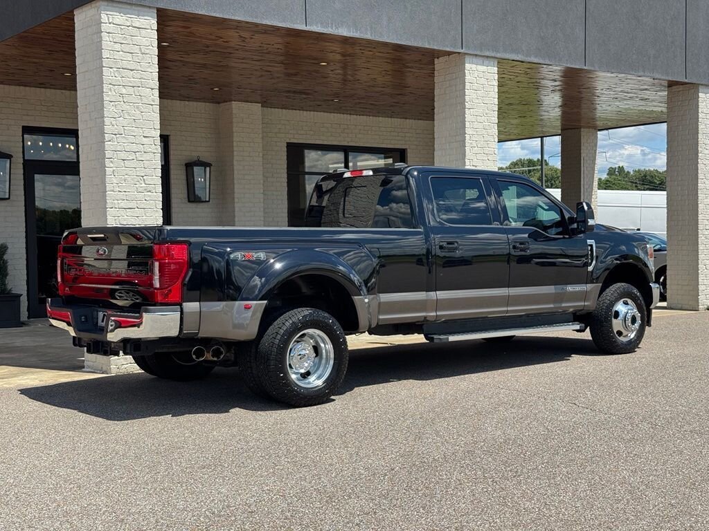 2022 Ford F-350 Lariat DRW   - Photo 14 - Martin, TN 38237