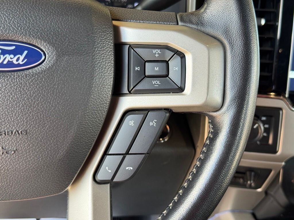 2022 Ford F-350 Lariat DRW   - Photo 28 - Martin, TN 38237