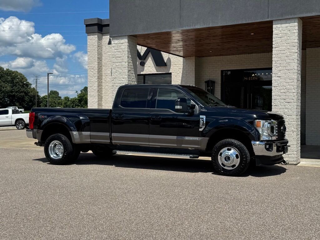 2022 Ford F-350 Lariat DRW   - Photo 19 - Martin, TN 38237