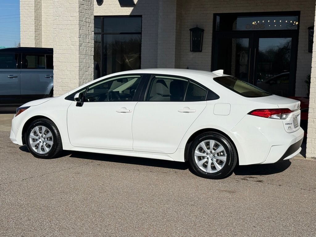 2020 Toyota Corolla LE   - Photo 9 - Martin, TN 38237