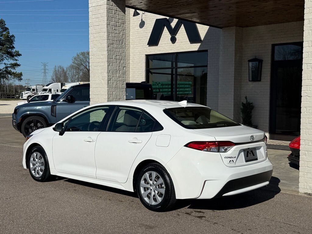 2020 Toyota Corolla LE   - Photo 8 - Martin, TN 38237