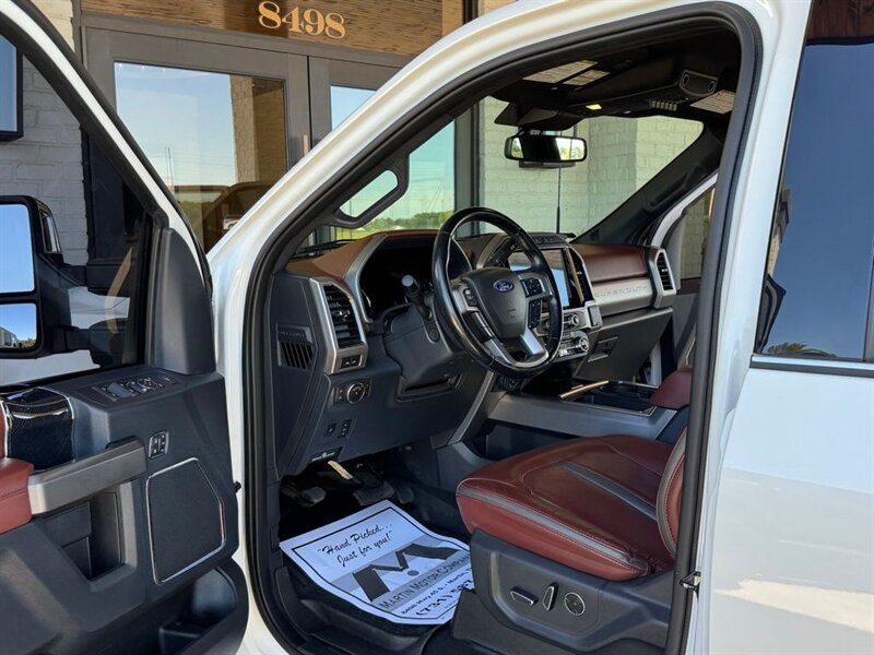2022 Ford F-350 Platinum DRW  