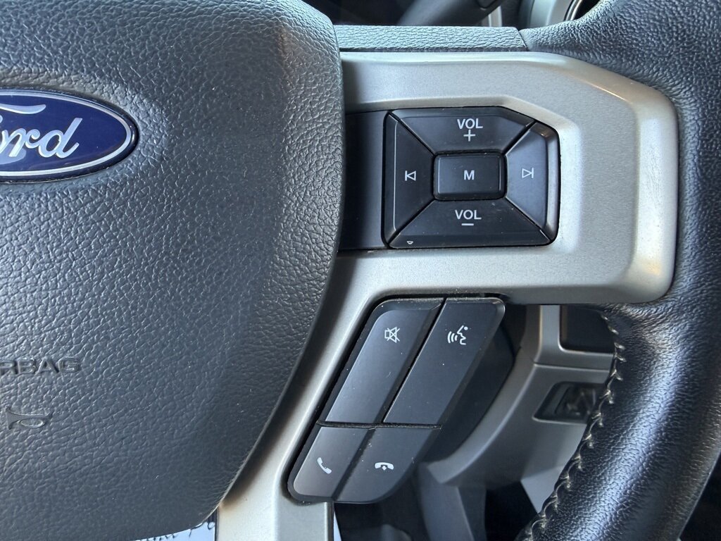 2022 Ford F-350 Super Duty Lariat DRW   - Photo 18 - Martin, TN 38237