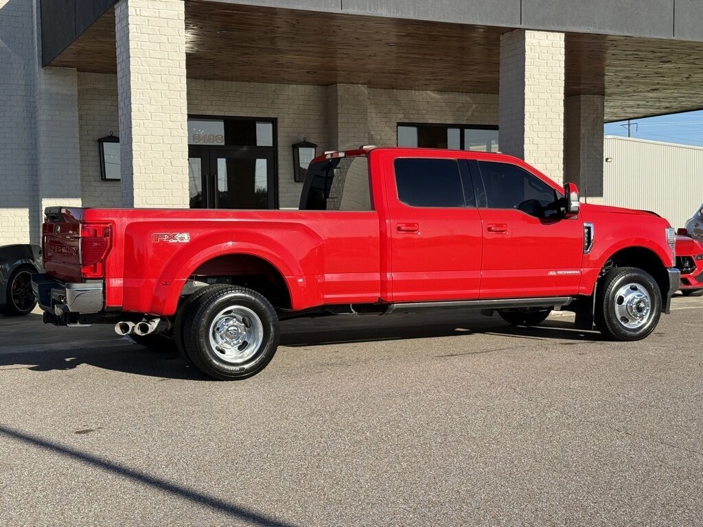 2022 Ford F-350 Super Duty Lariat DRW   - Photo 5 - Martin, TN 38237