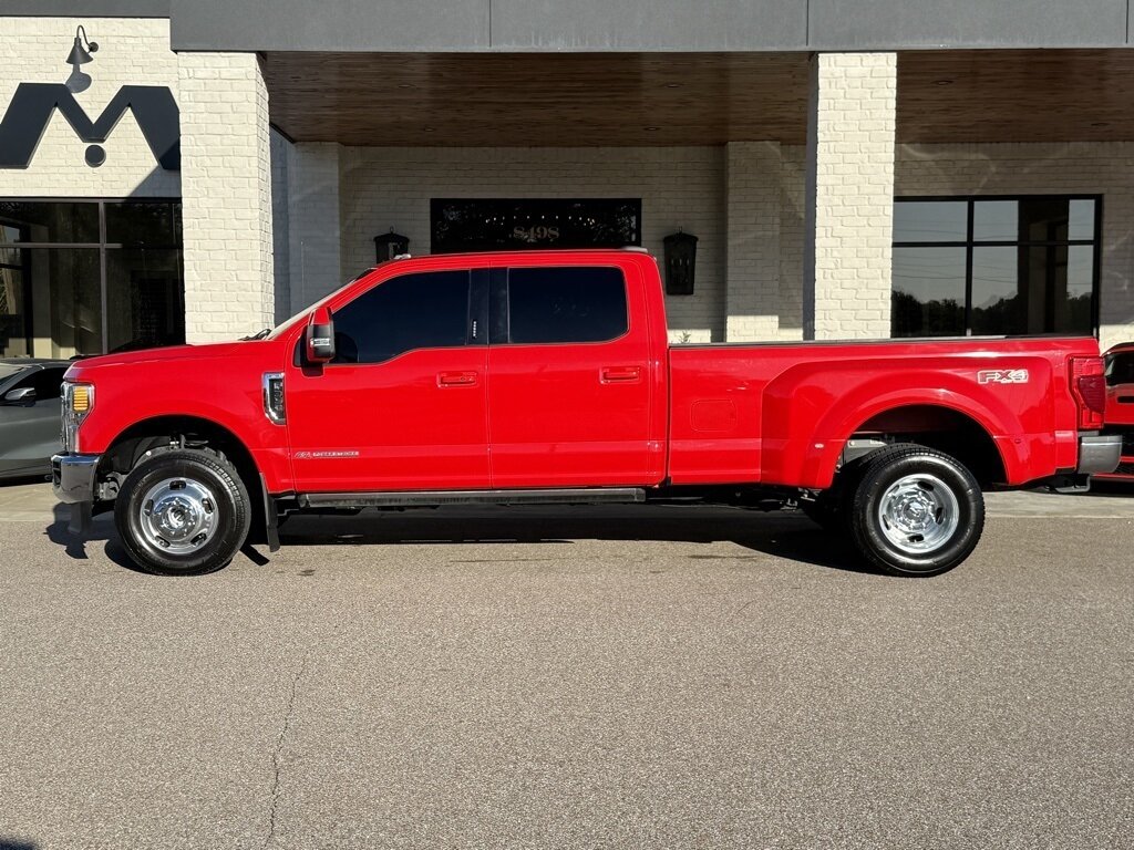 2022 Ford F-350 Super Duty Lariat DRW   - Photo 9 - Martin, TN 38237