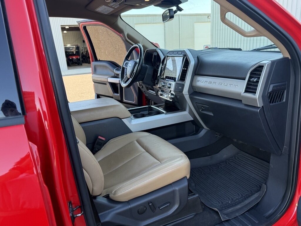 2022 Ford F-350 Super Duty Lariat DRW   - Photo 34 - Martin, TN 38237