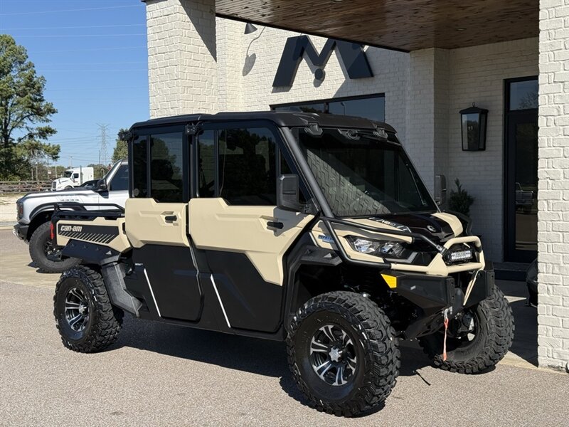 2024 CAN-AM DEFENDER MAX HD10 LIMITED - Photo 1 - Martin, TN 38237