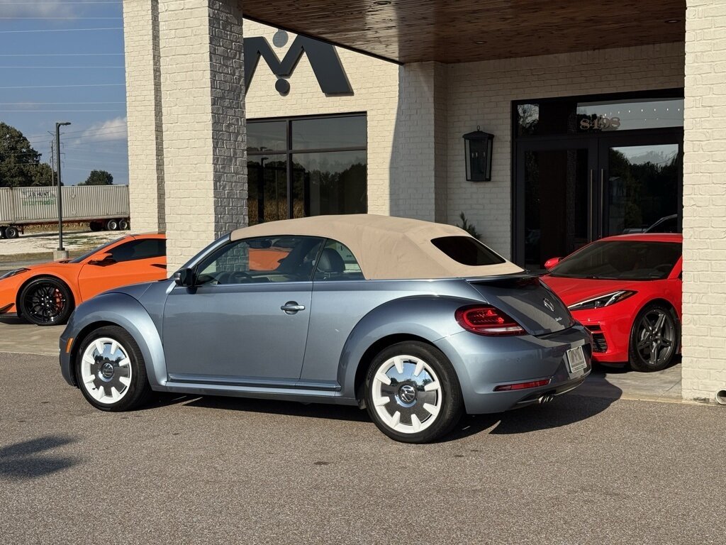 2019 Volkswagen Beetle Convertible Final Edition SEL photo 6