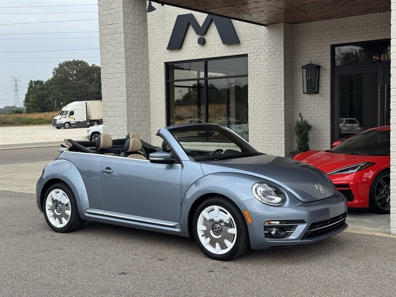 2019 Volkswagen Beetle Convertible 2.0T Final Edition SEL - Photo 1 - Martin, TN 38237