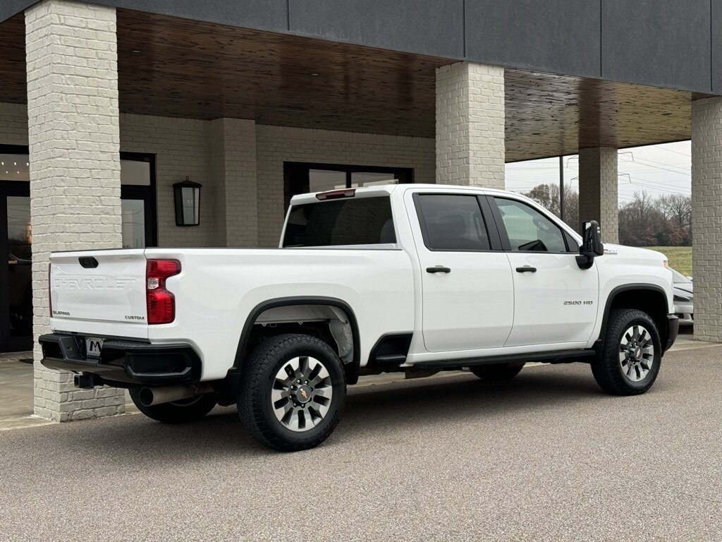 2024 Chevrolet Silverado 2500HD Custom   - Photo 14 - Martin, TN 38237