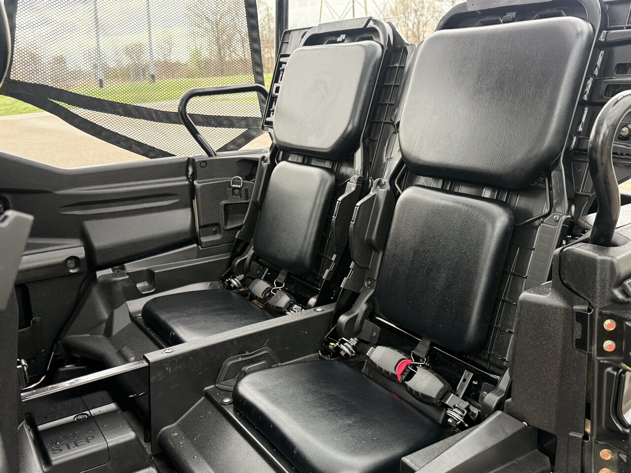 2024 Honda Pioneer 1000-5 Deluxe   - Photo 13 - Martin, TN 38237