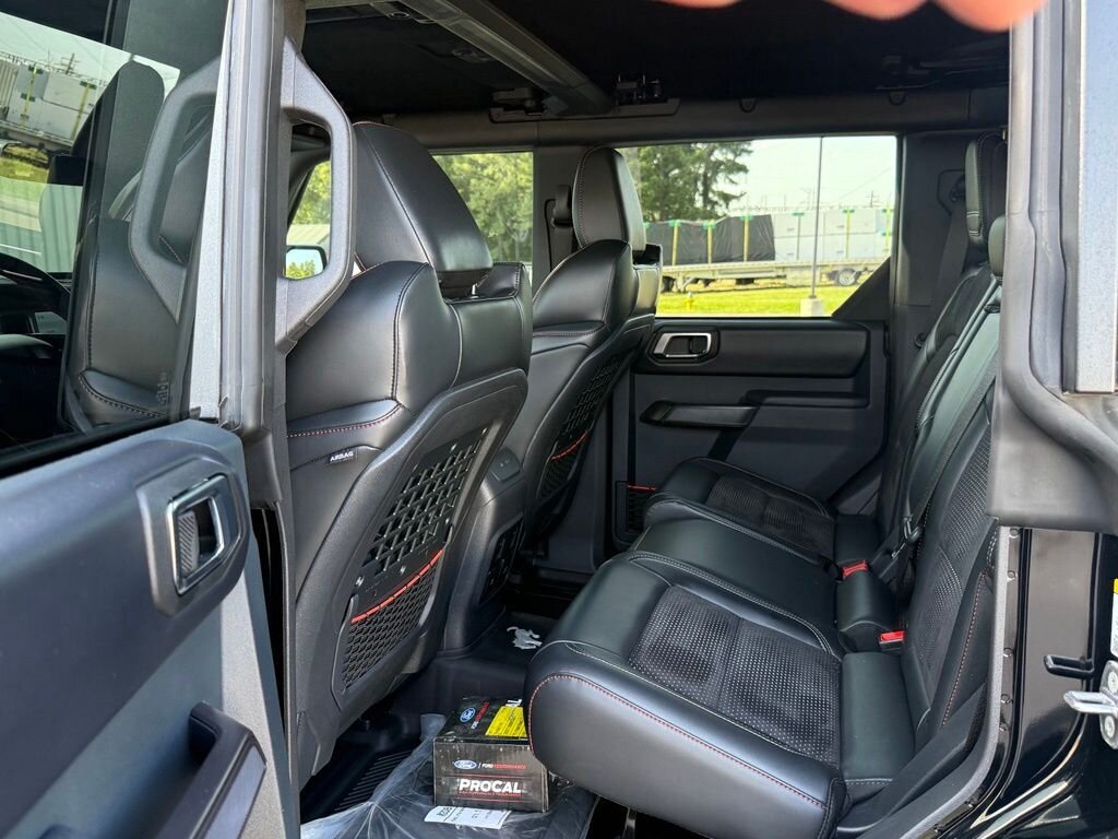 2024 Ford Bronco Raptor - Photo 11 - Martin, TN 38237