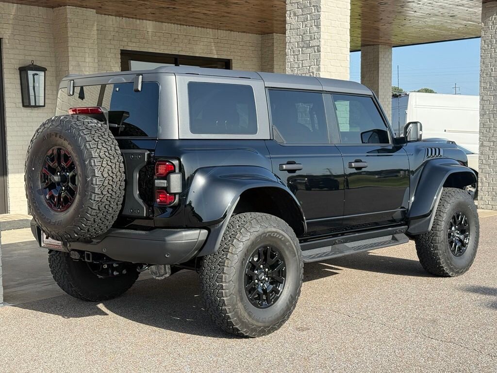 2024 Ford Bronco Raptor - Photo 6 - Martin, TN 38237