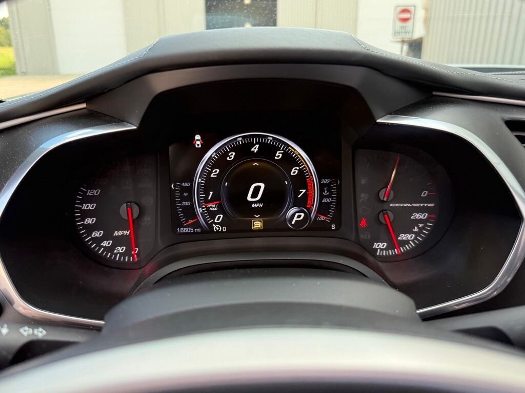 2016 Chevrolet Corvette Stingray Z51 3LT - Photo 25 - Martin, TN 38237