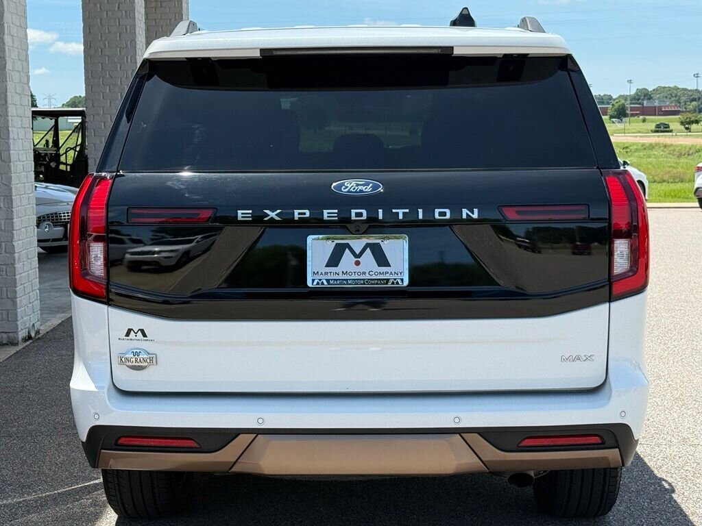 2025 Ford Expedition MAX King Ranch 4X4   - Photo 8 - Martin, TN 38237