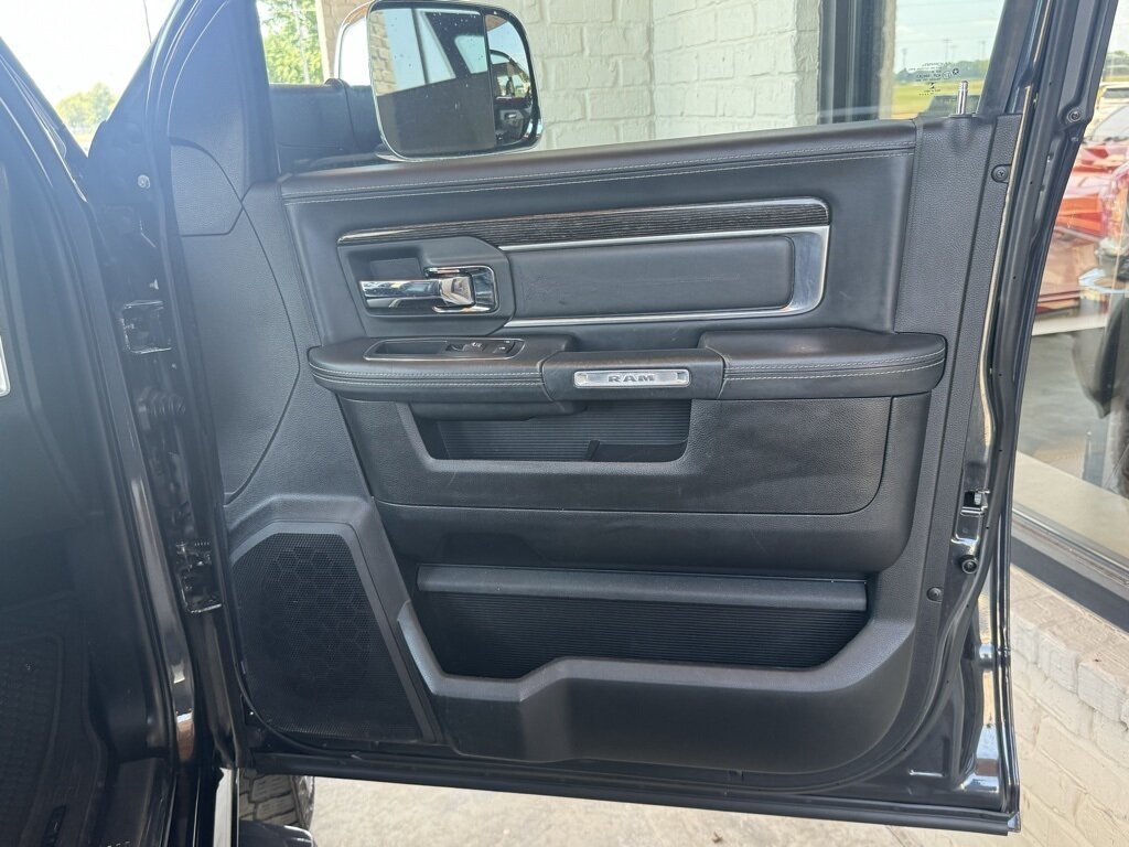 2018 Ram 2500 Limited photo 44