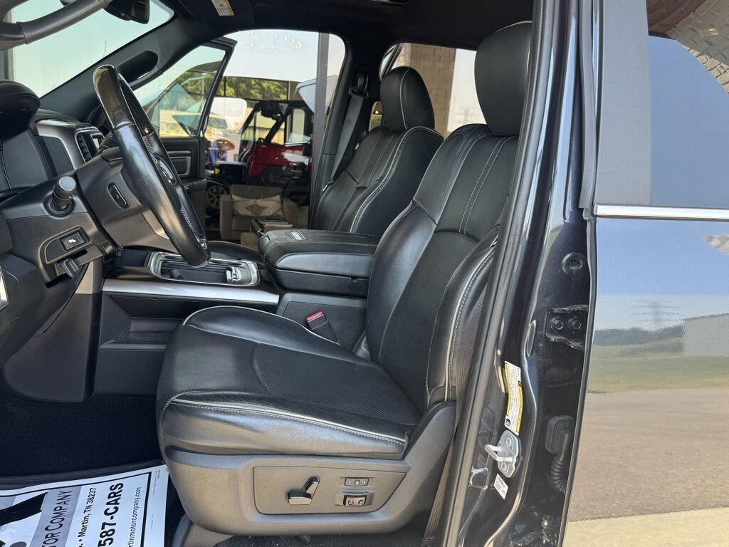 2018 Ram 2500 Limited photo 34