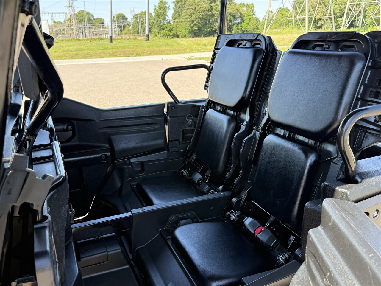 2023 Honda Pioneer 1000-5 Deluxe - Photo 12 - Martin, TN 38237